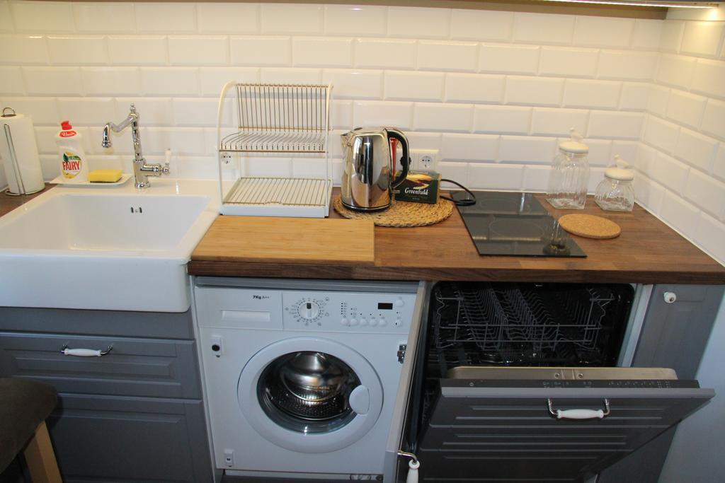 German18-3A Luxury Vilnius Apartment Стая снимка