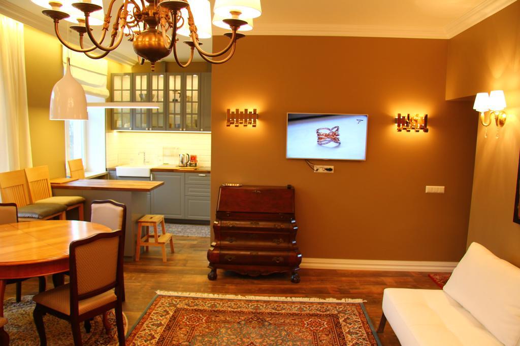 German18-3A Luxury Vilnius Apartment Стая снимка